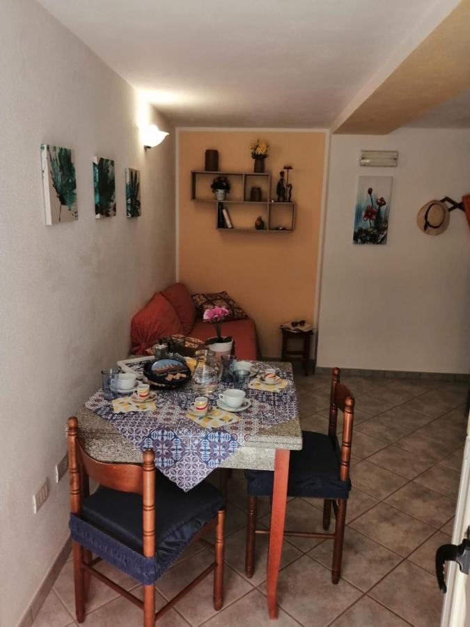 Appartamento Casa Antonella Cala Gonone Esterno foto
